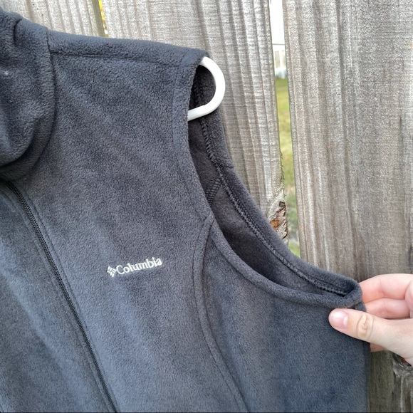 Columbia Full Zip Fleece Vest - Picture 3 of 6